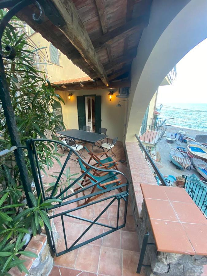 La Casa Al Mare Apartment Нерано Екстериор снимка